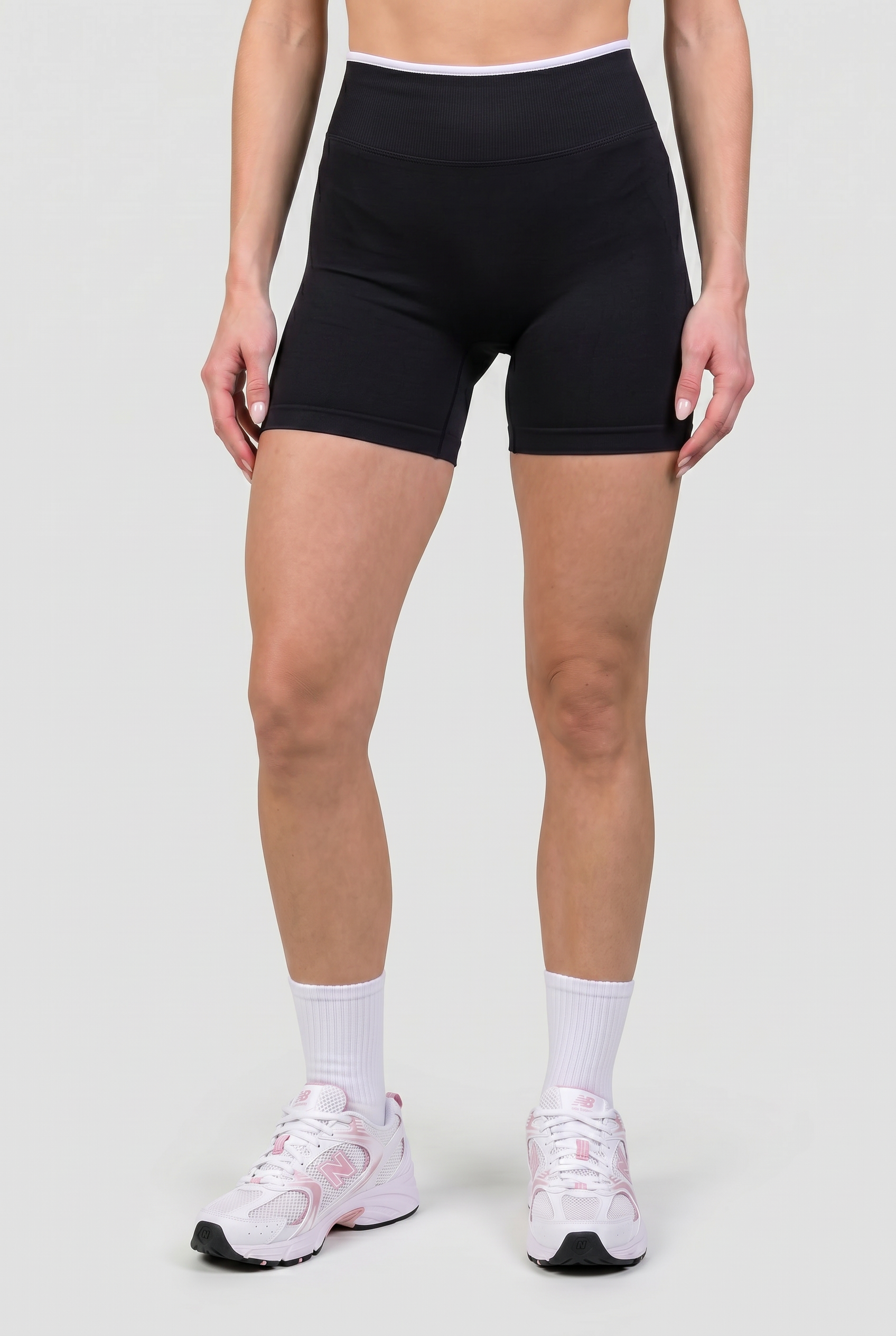 N°03 Shorts