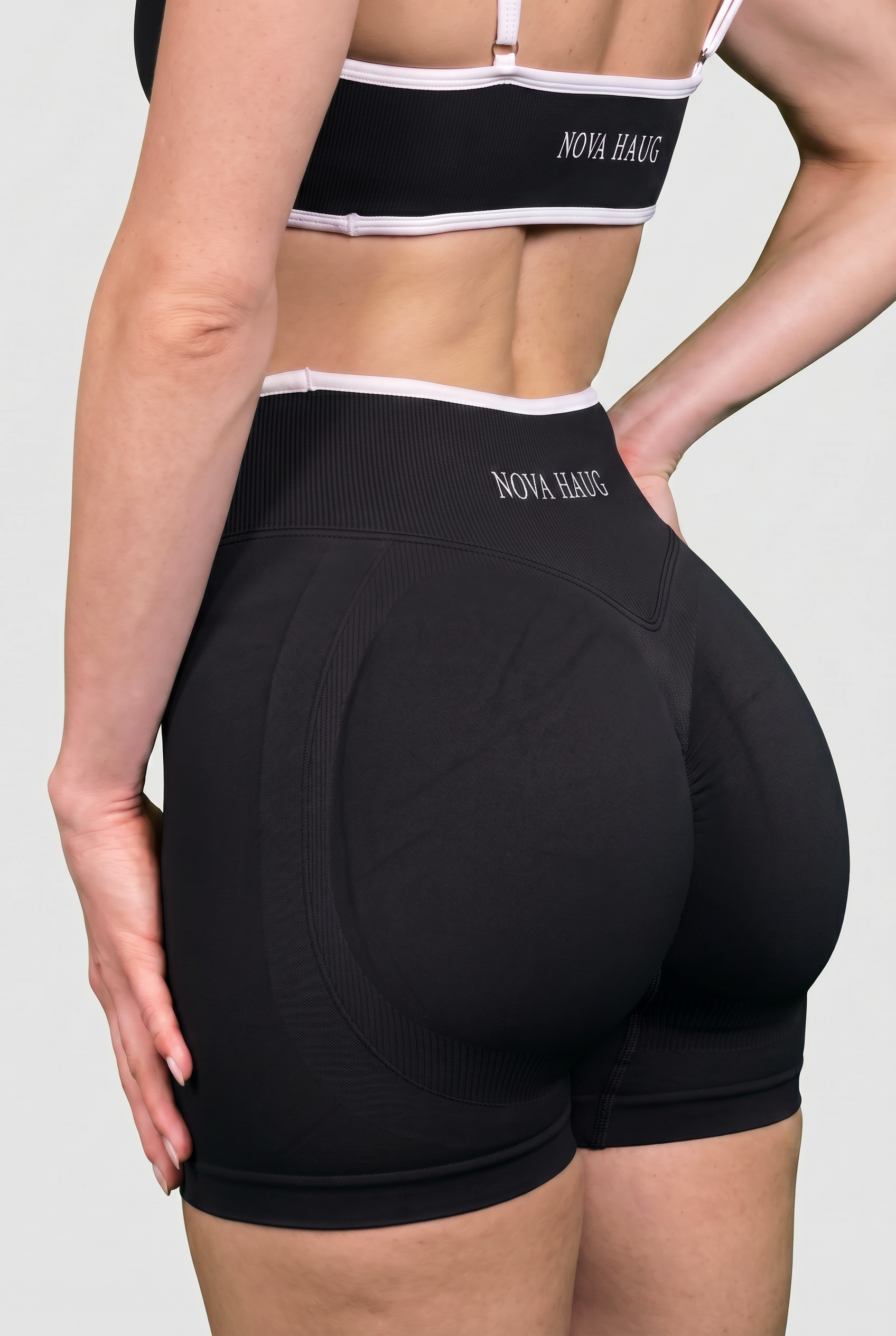 N°03 Shorts