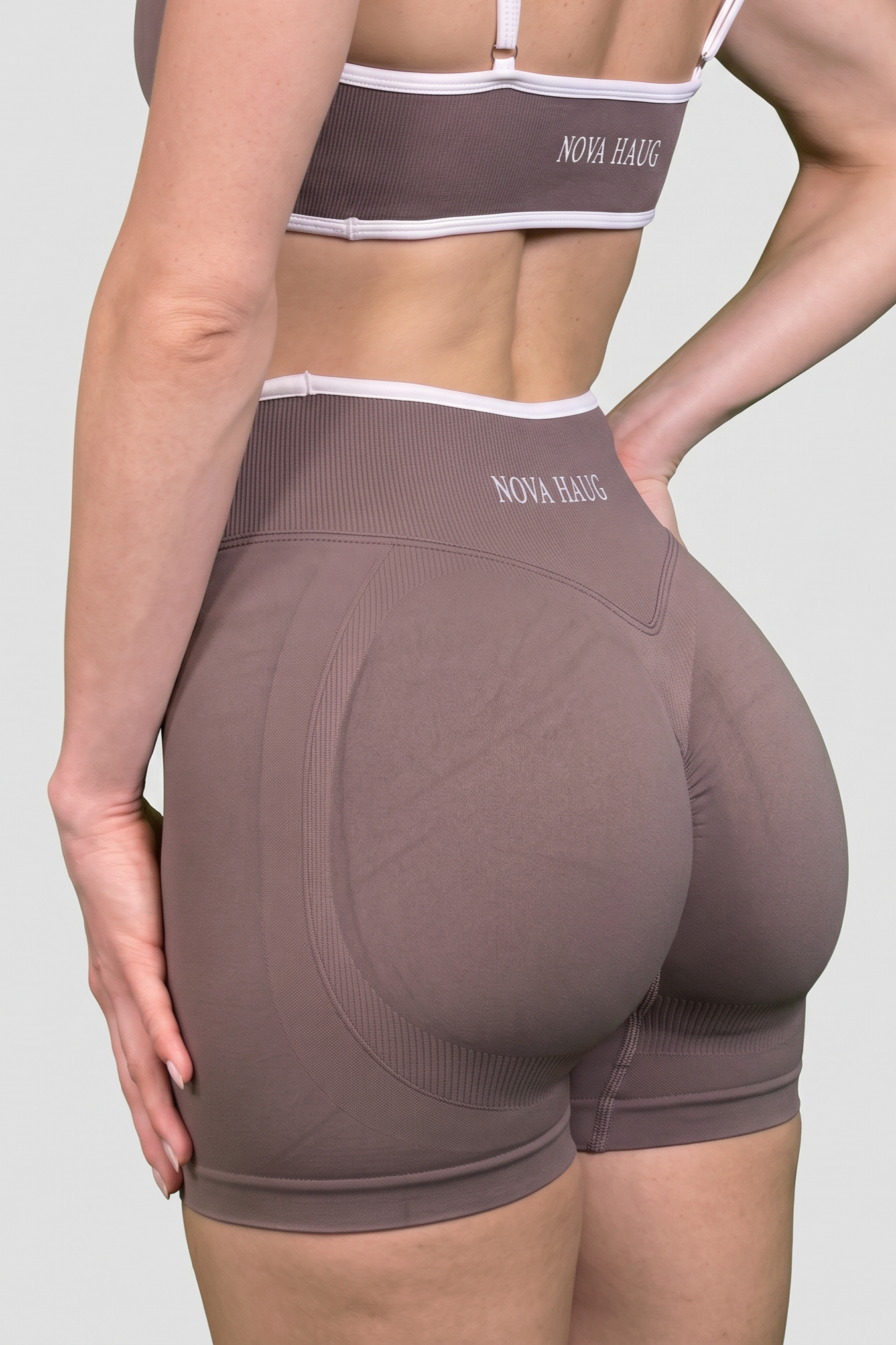N°03 Shorts