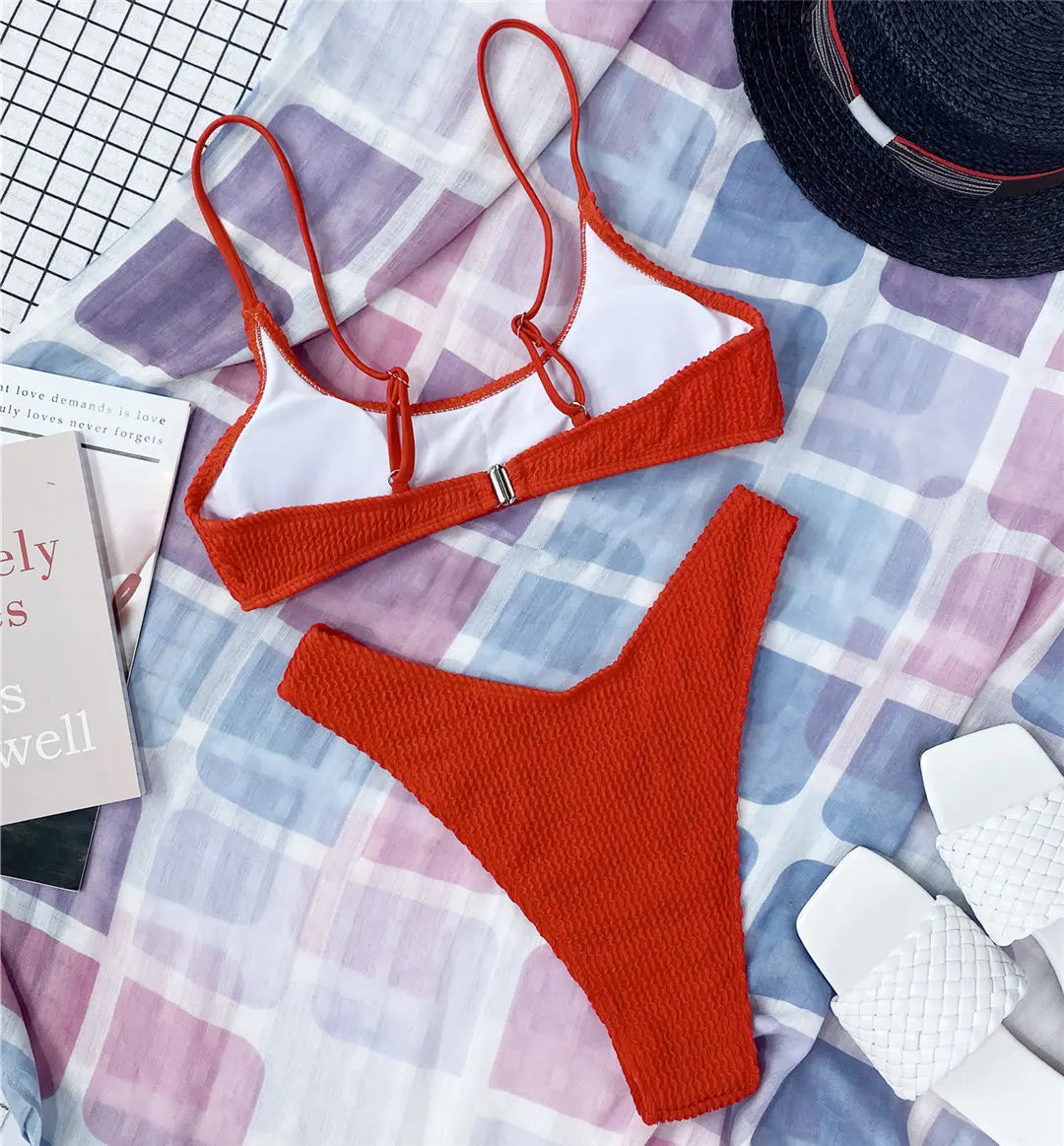 Bikini ribbad